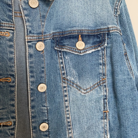 Blue Jean Jacket - Picture 2 of 6